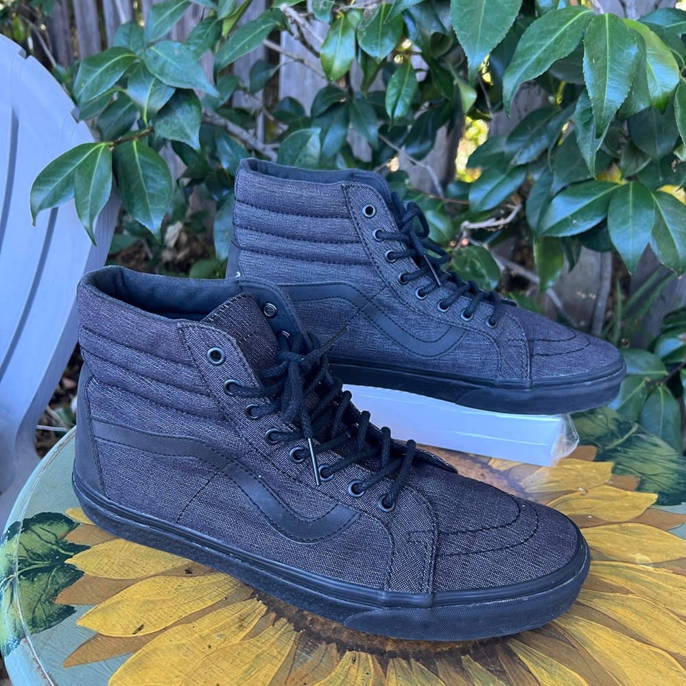 Van’s sk8 hi chambrays black men’s shoes zs12